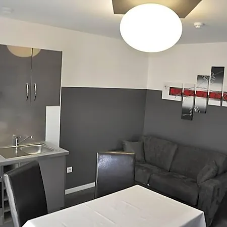 מלון The Originals City, Des Arts, Montauban 3*
