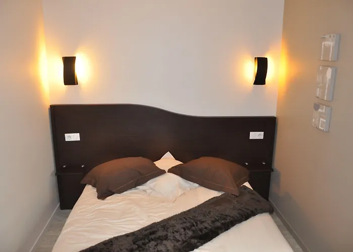 Hotel The Originals City, Des Arts, Montauban